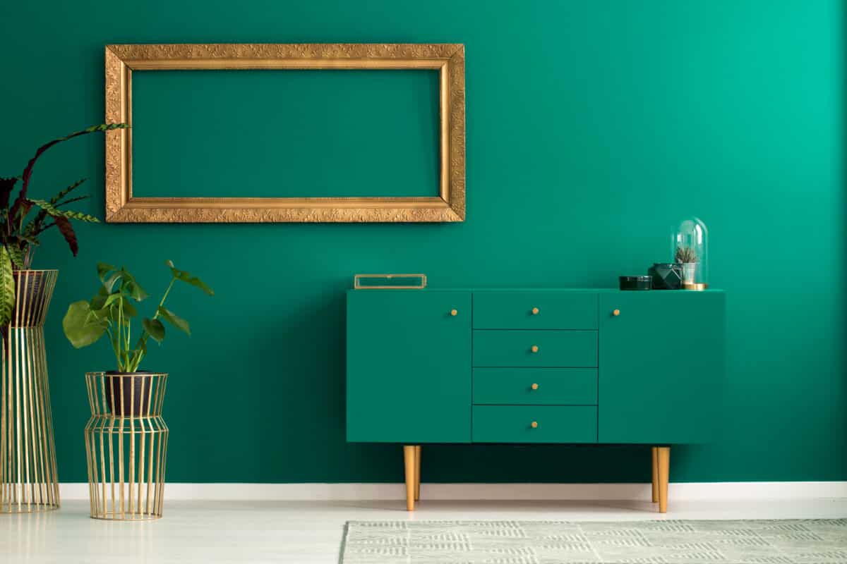 Mueble con acabado suave
